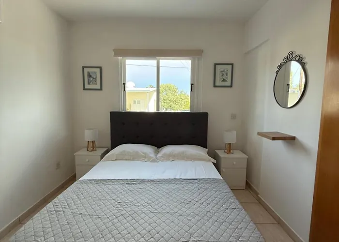 Welcome To 50m From The Beachfront * Ларнака